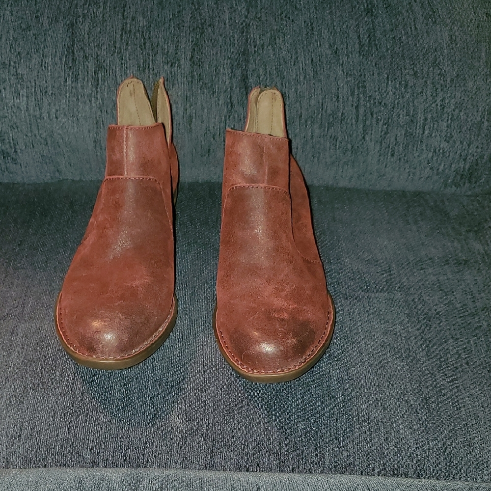 Born Womens Rustic Redish/deep Maroon Leather Boots